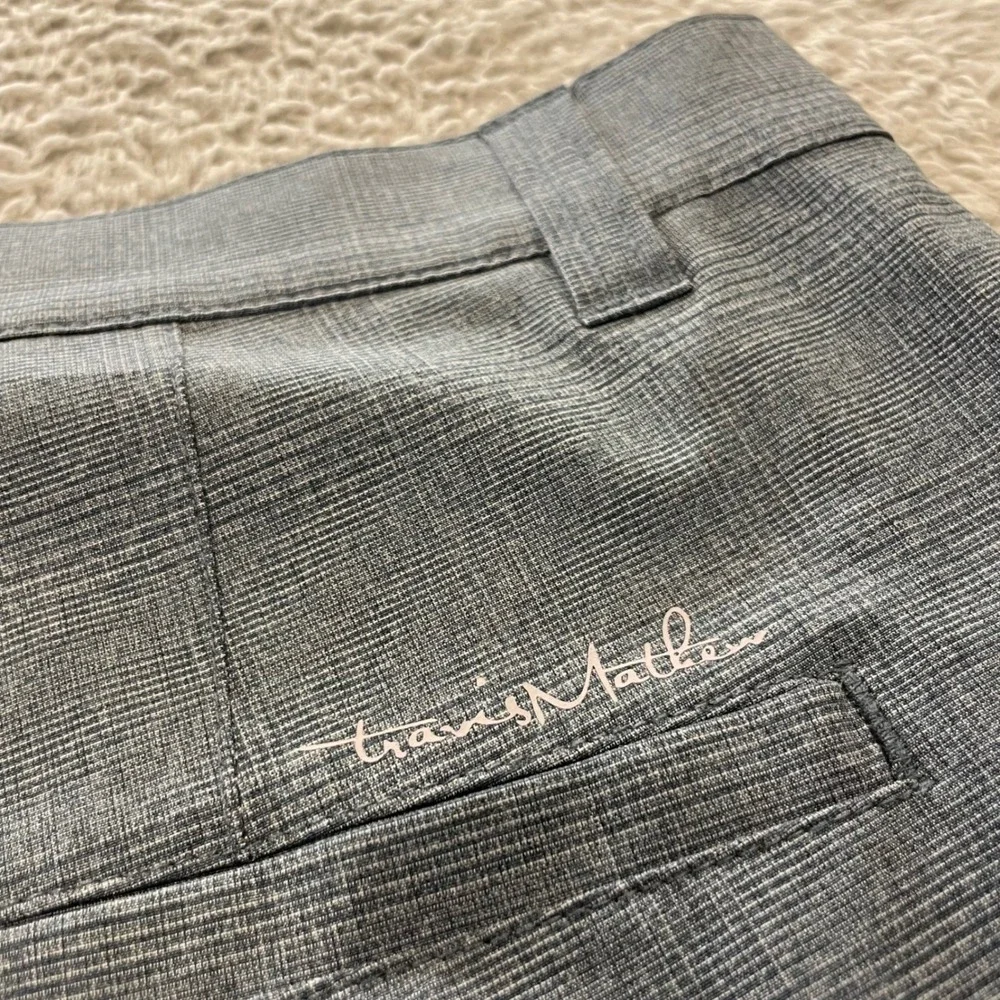 Travis Mathew Grommet‎ 9